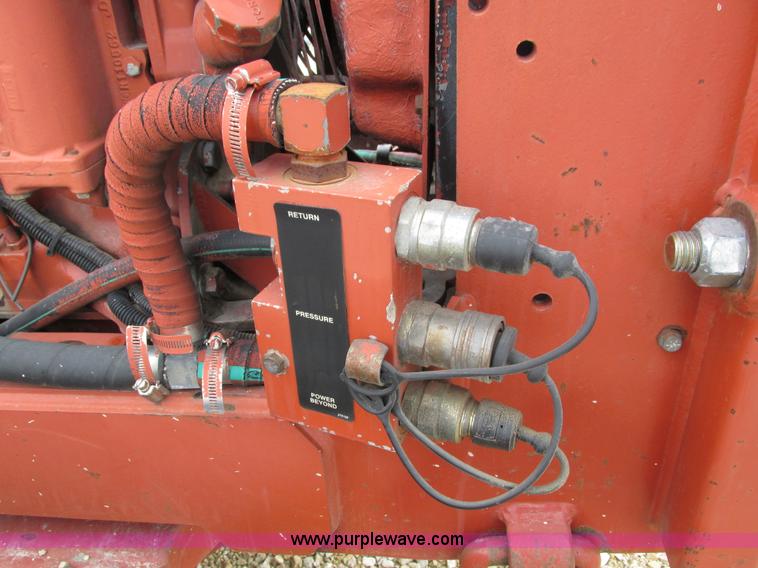 image for item I4026 Ditch Witch 8020JD vibratory plow