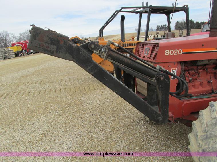 image for item I4026 Ditch Witch 8020JD vibratory plow