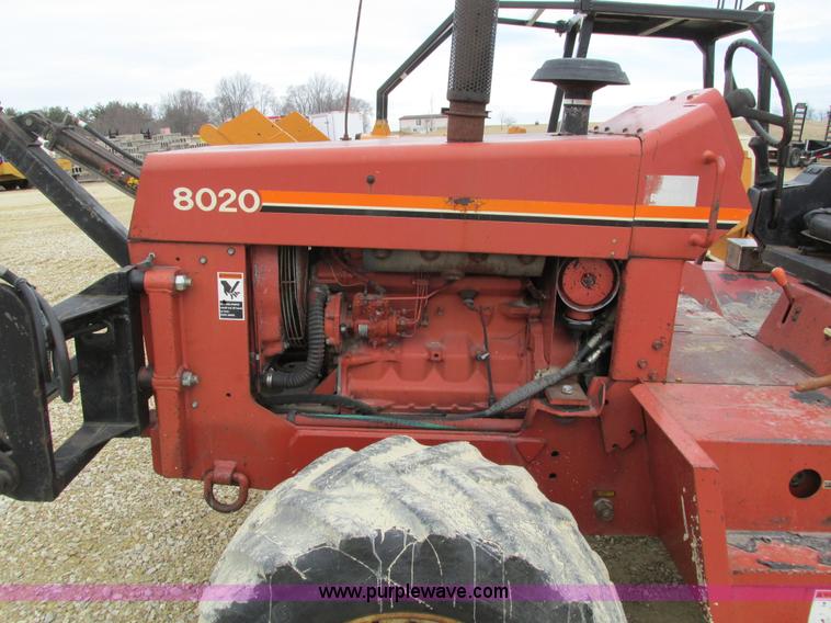 image for item I4026 Ditch Witch 8020JD vibratory plow