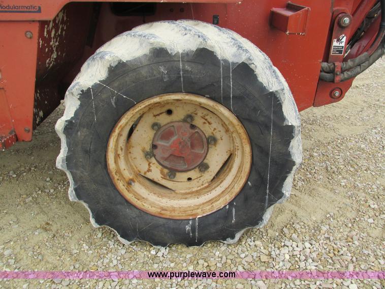 image for item I4026 Ditch Witch 8020JD vibratory plow