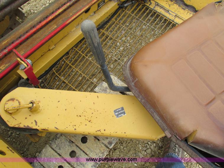 image for item I4027 Vermeer D6 Navigator directional drill