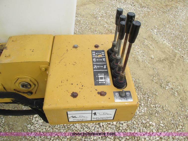 image for item I4028 Vermeer D16X20A directional drill
