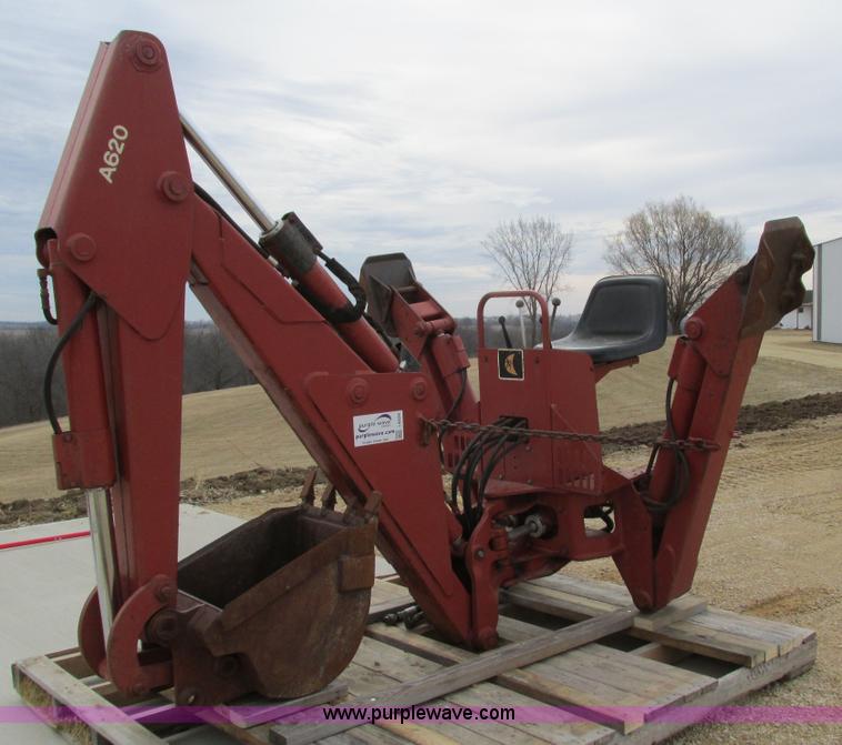 image for item I4029 1997 Ditch Witch A620 backhoe attachment