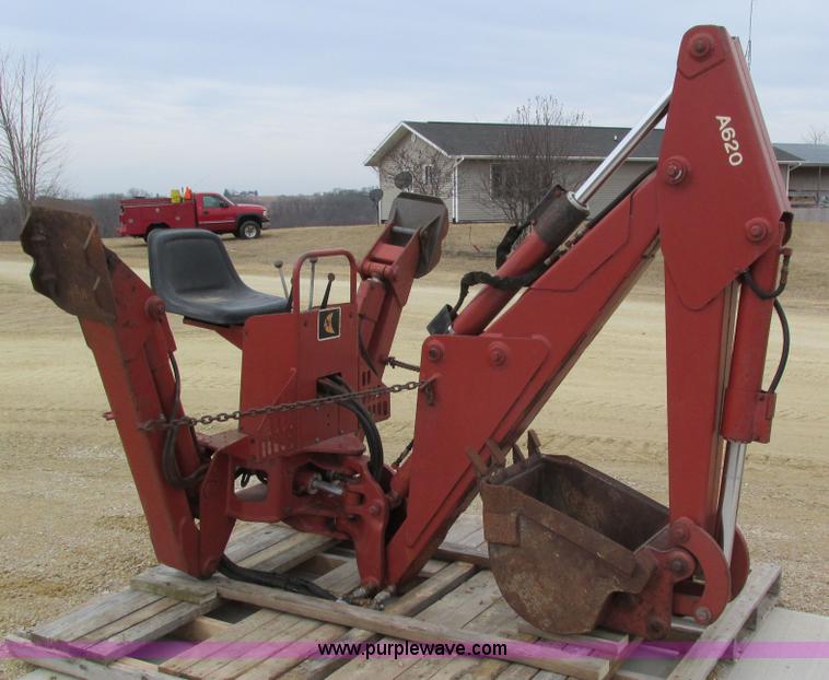image for item I4029 1997 Ditch Witch A620 backhoe attachment