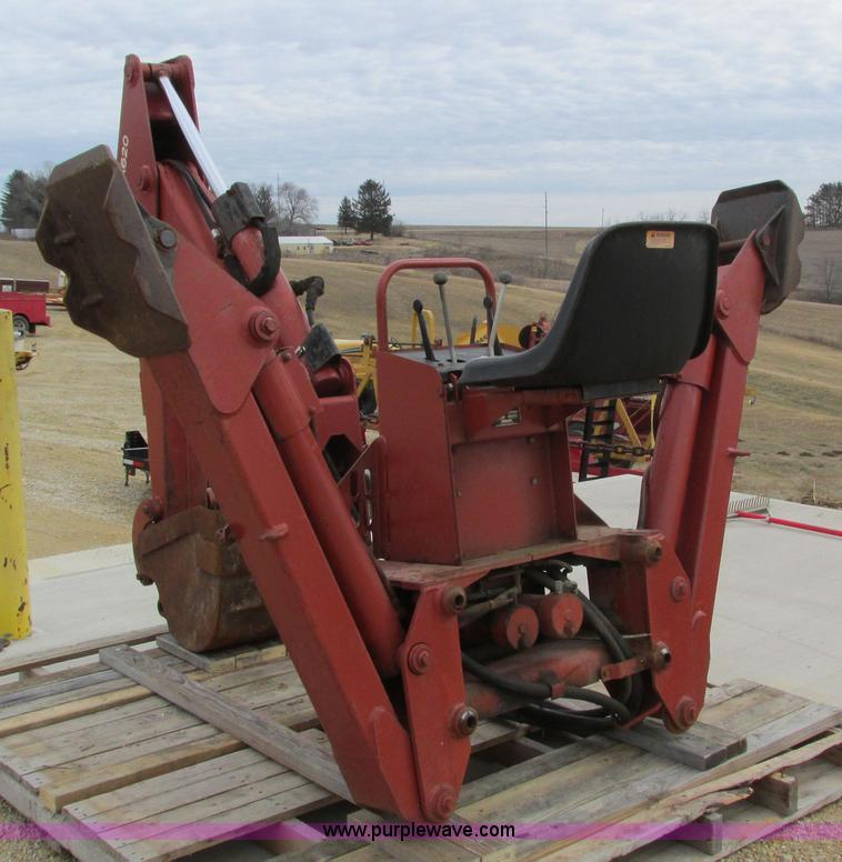 image for item I4029 1997 Ditch Witch A620 backhoe attachment