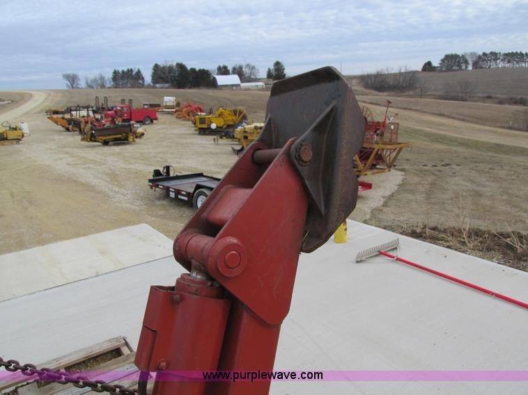 image for item I4029 1997 Ditch Witch A620 backhoe attachment