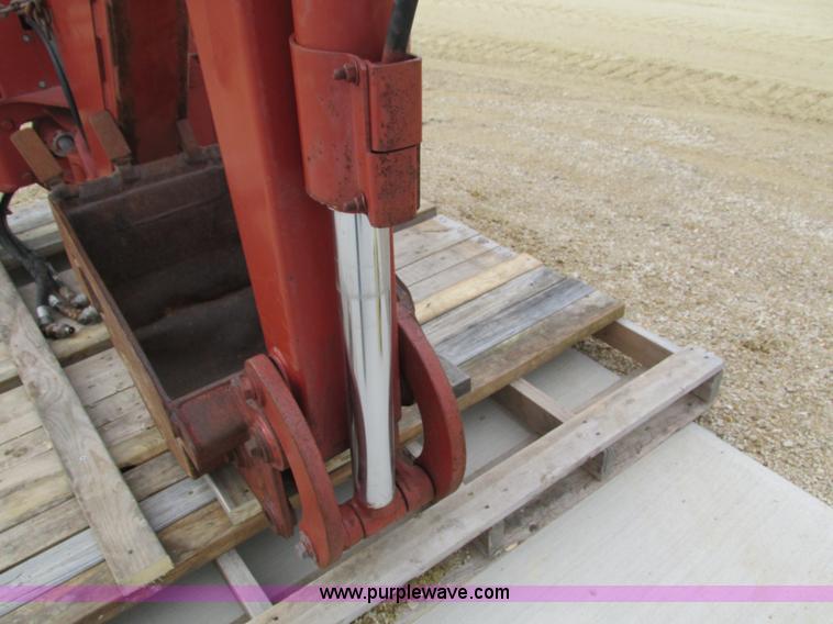 image for item I4029 1997 Ditch Witch A620 backhoe attachment