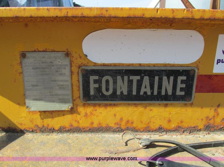 image for item I4033 1977 Fontaine LBTT-3-35BT equipment trailer