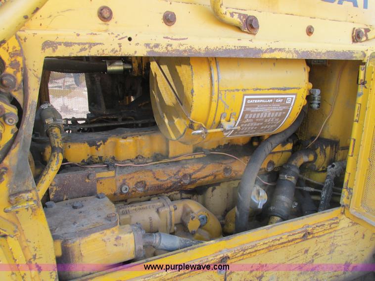image for item I4038 Caterpillar D6D dozer