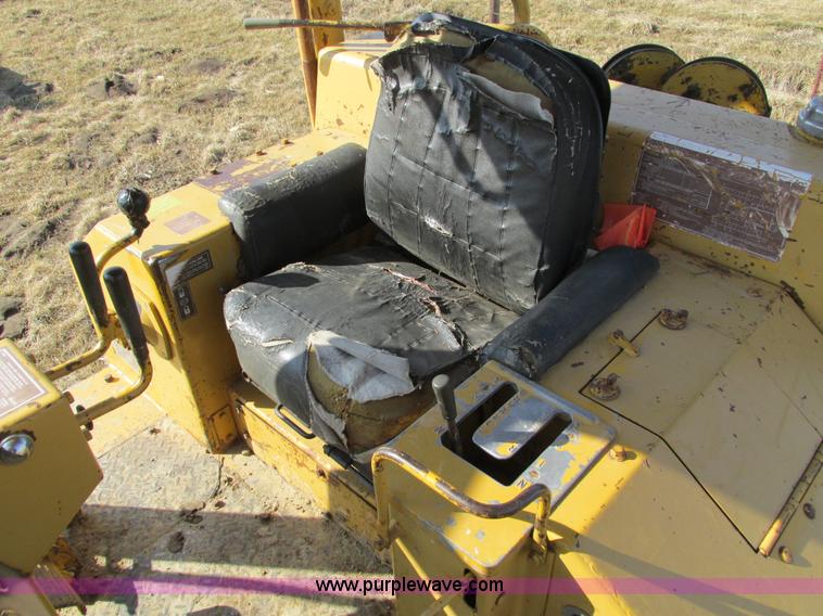 image for item I4038 Caterpillar D6D dozer