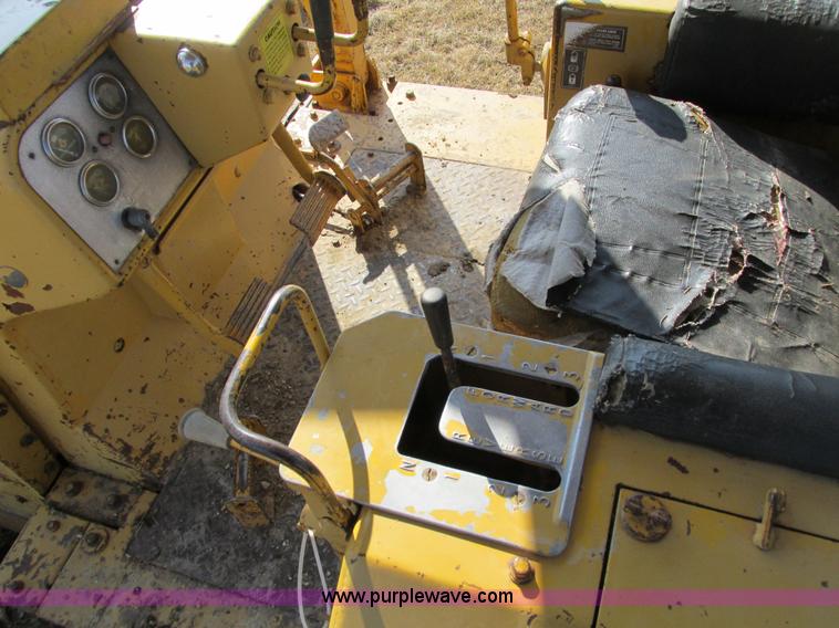 image for item I4038 Caterpillar D6D dozer