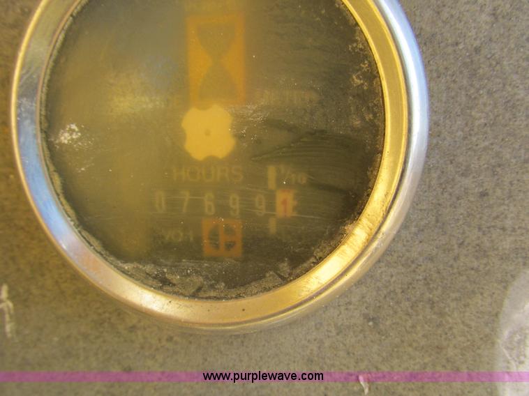 image for item I4038 Caterpillar D6D dozer