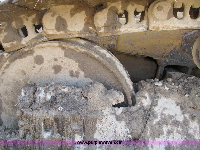 image for item I4038 Caterpillar D6D dozer