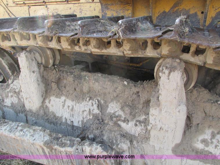 image for item I4038 Caterpillar D6D dozer