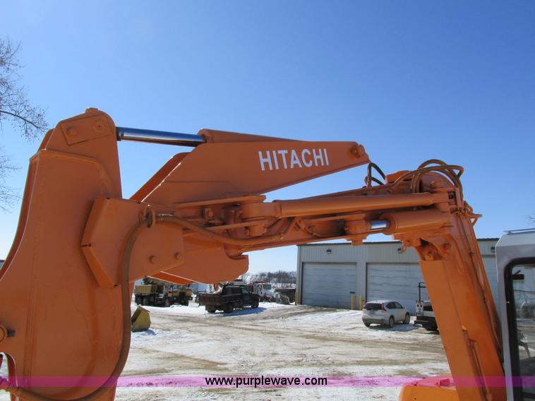 image for item I4047 1999 Hitachi EX40UR-2C compact excavator
