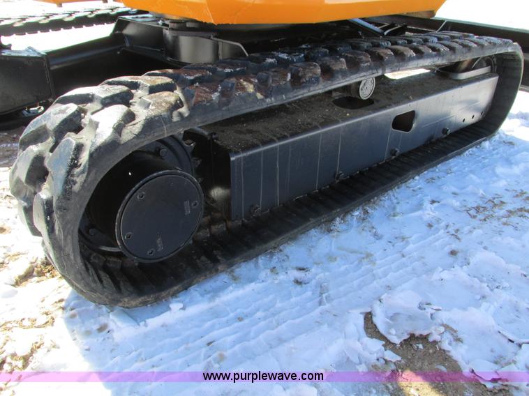 image for item I4047 1999 Hitachi EX40UR-2C compact excavator