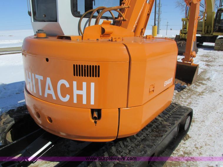 image for item I4047 1999 Hitachi EX40UR-2C compact excavator