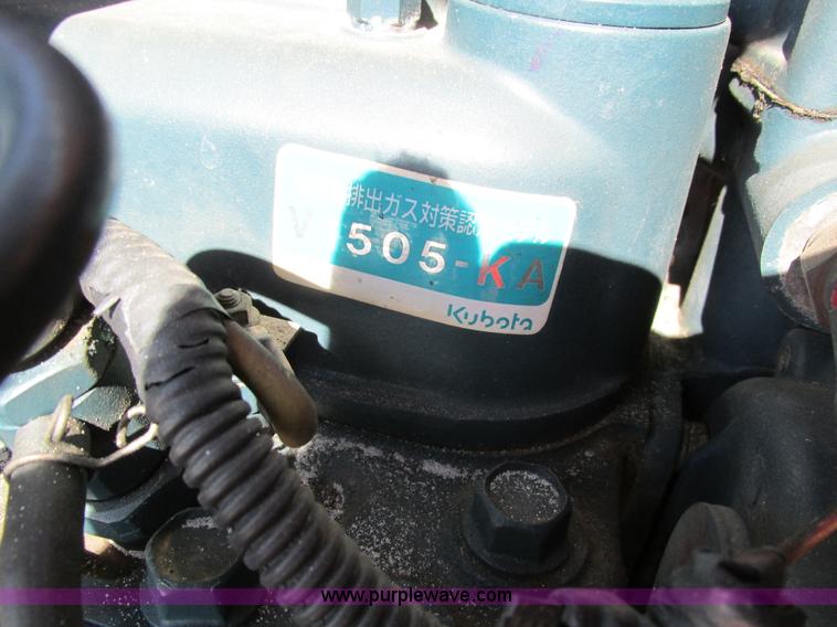 image for item I4047 1999 Hitachi EX40UR-2C compact excavator