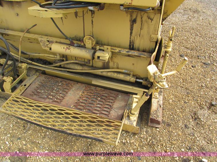 image for item I4049 Lee Boy paver