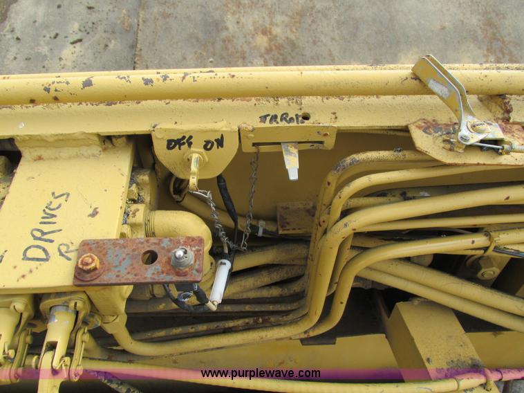 image for item I4049 Lee Boy paver