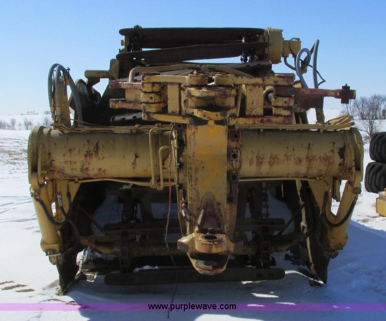 image for item I4050 1972 Caterpillar 613 elevating scraper
