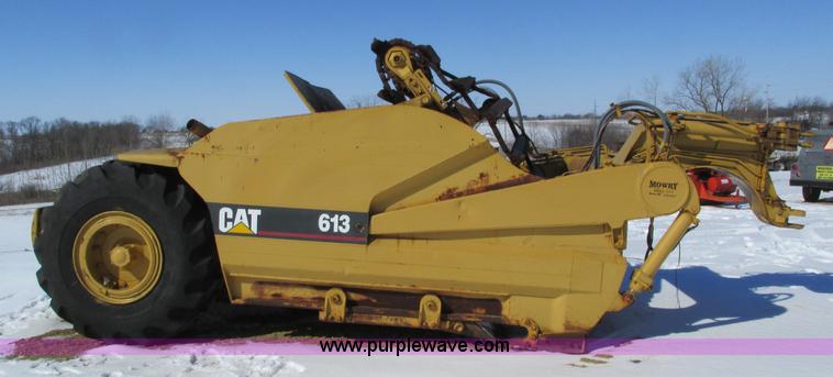 image for item I4050 1972 Caterpillar 613 elevating scraper