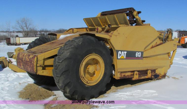 image for item I4050 1972 Caterpillar 613 elevating scraper