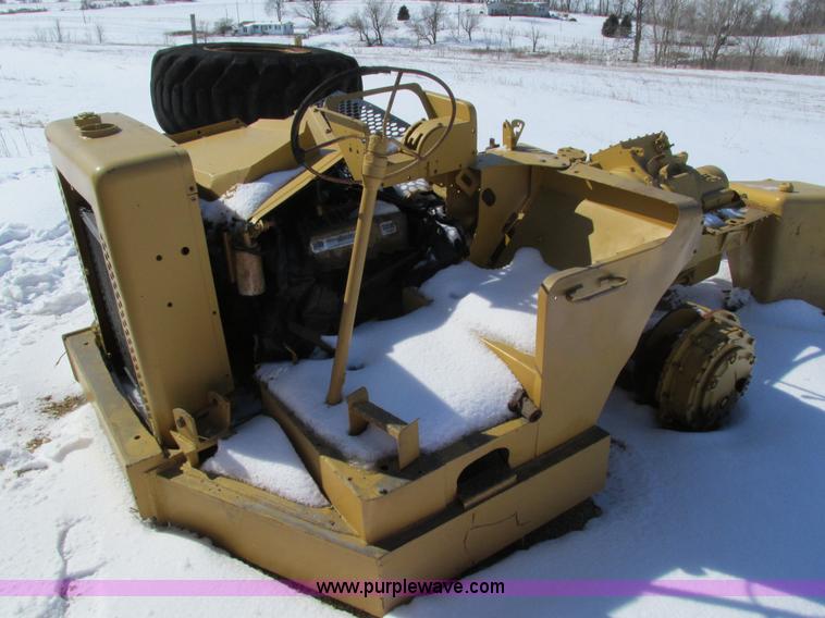 image for item I4050 1972 Caterpillar 613 elevating scraper
