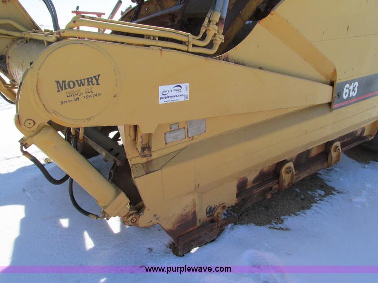 image for item I4050 1972 Caterpillar 613 elevating scraper