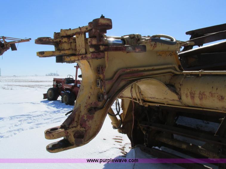 image for item I4050 1972 Caterpillar 613 elevating scraper