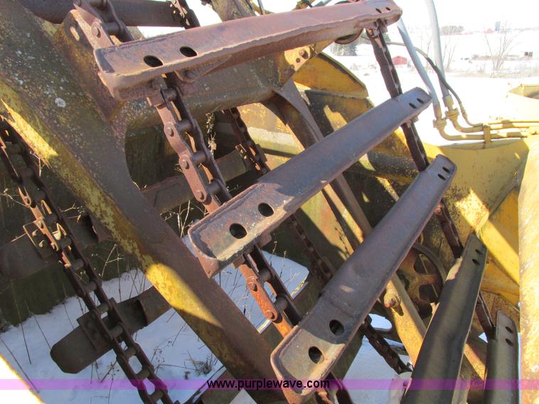 image for item I4050 1972 Caterpillar 613 elevating scraper