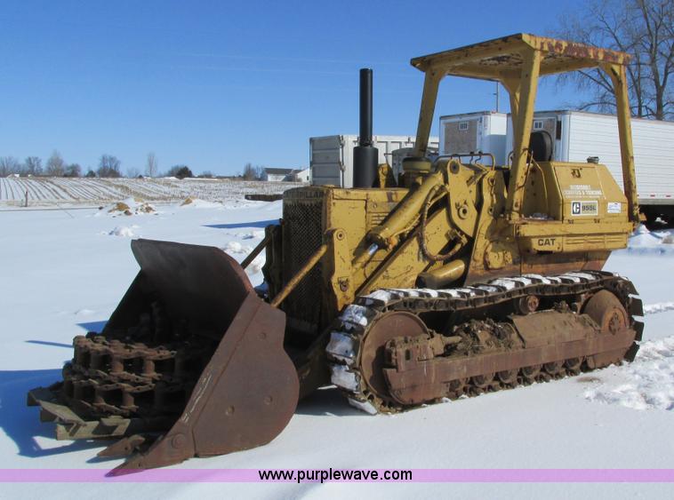 image for item I4051 1976 Caterpillar 955L track loader