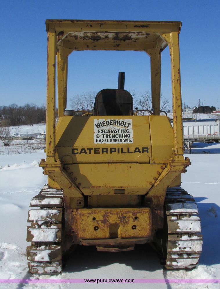 image for item I4051 1976 Caterpillar 955L track loader