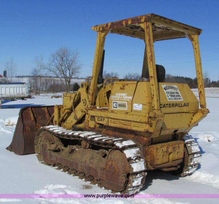 image for item I4051 1976 Caterpillar 955L track loader