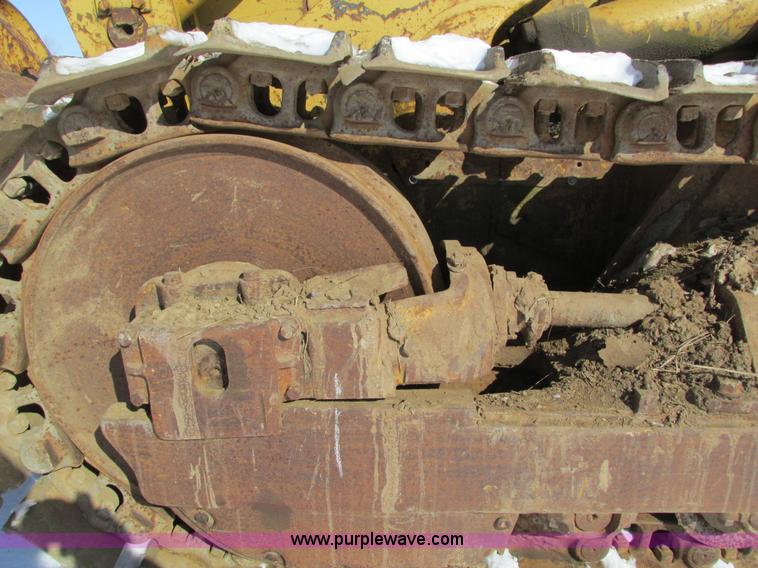image for item I4051 1976 Caterpillar 955L track loader