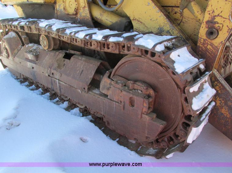 image for item I4051 1976 Caterpillar 955L track loader