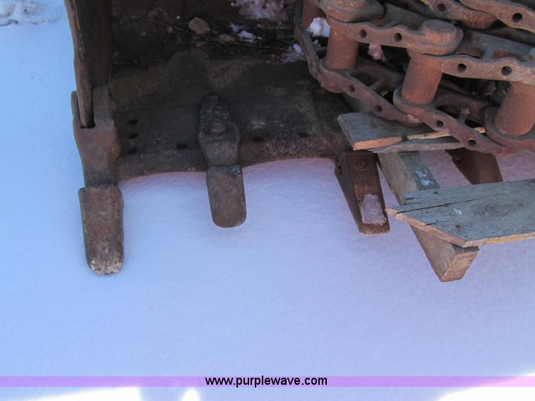 image for item I4051 1976 Caterpillar 955L track loader