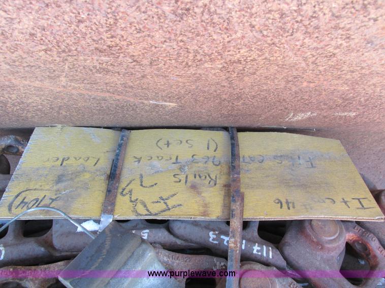 image for item I4051 1976 Caterpillar 955L track loader