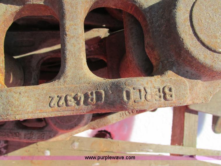 image for item I4051 1976 Caterpillar 955L track loader