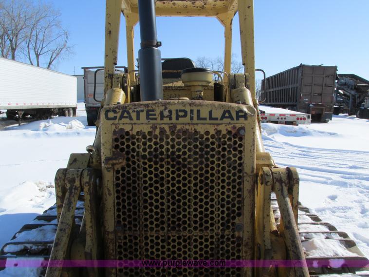 image for item I4051 1976 Caterpillar 955L track loader