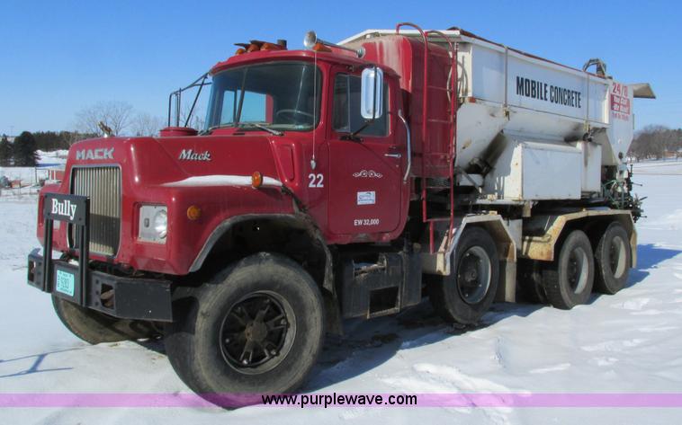 image for item I4053 1978 Mack mixer truck