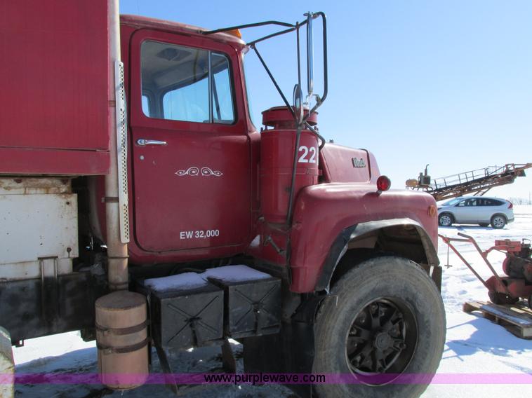 image for item I4053 1978 Mack mixer truck