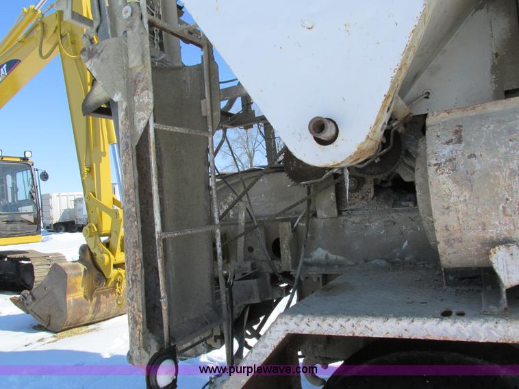 image for item I4053 1978 Mack mixer truck