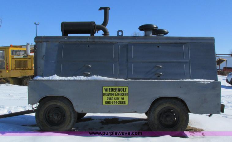 image for item I4055 1970 Gardner Denver air compressor