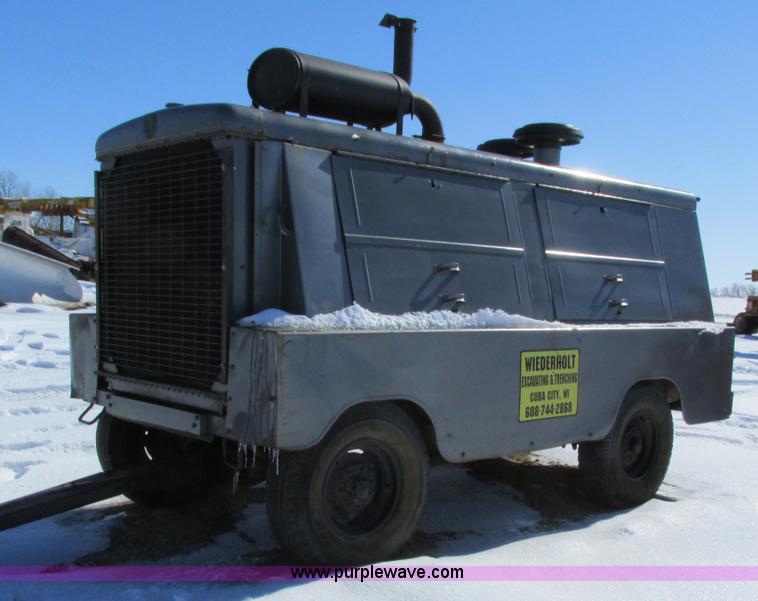 image for item I4055 1970 Gardner Denver air compressor