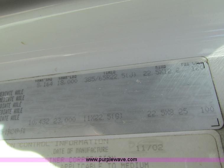 image for item I4059 2003 Sterling L7500 vacuum truck