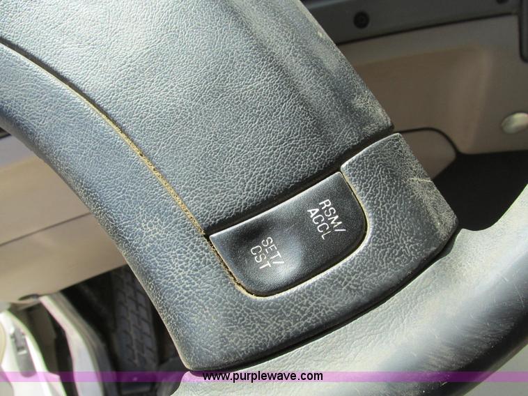 image for item I4059 2003 Sterling L7500 vacuum truck