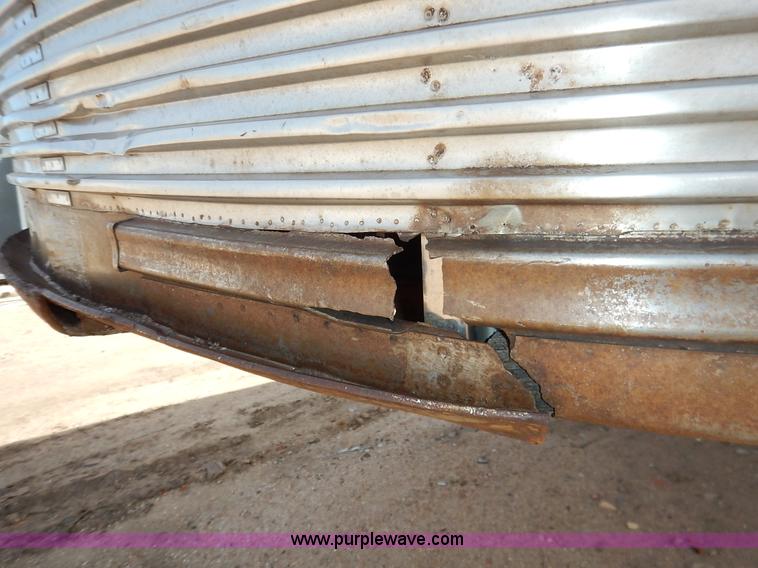 image for item I5005 1953 Fruehauf dry van trailer