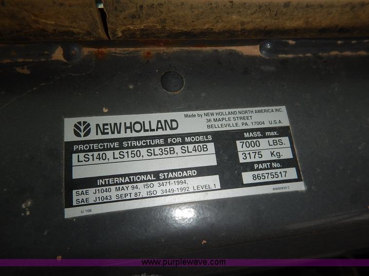 image for item I5006 2004 New Holland LS140 skid steer