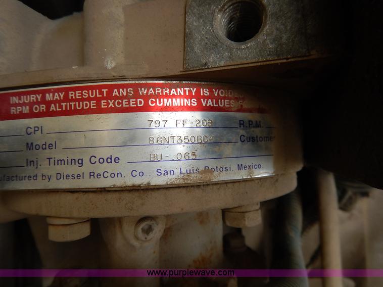 image for item I5044 1988 International S2500 service truck